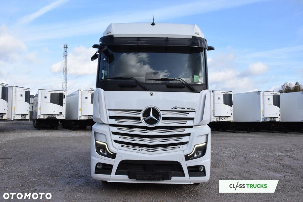 Mercedes-Benz Actros 5 1845 BigSpace Adaptive Cruise Control - 2