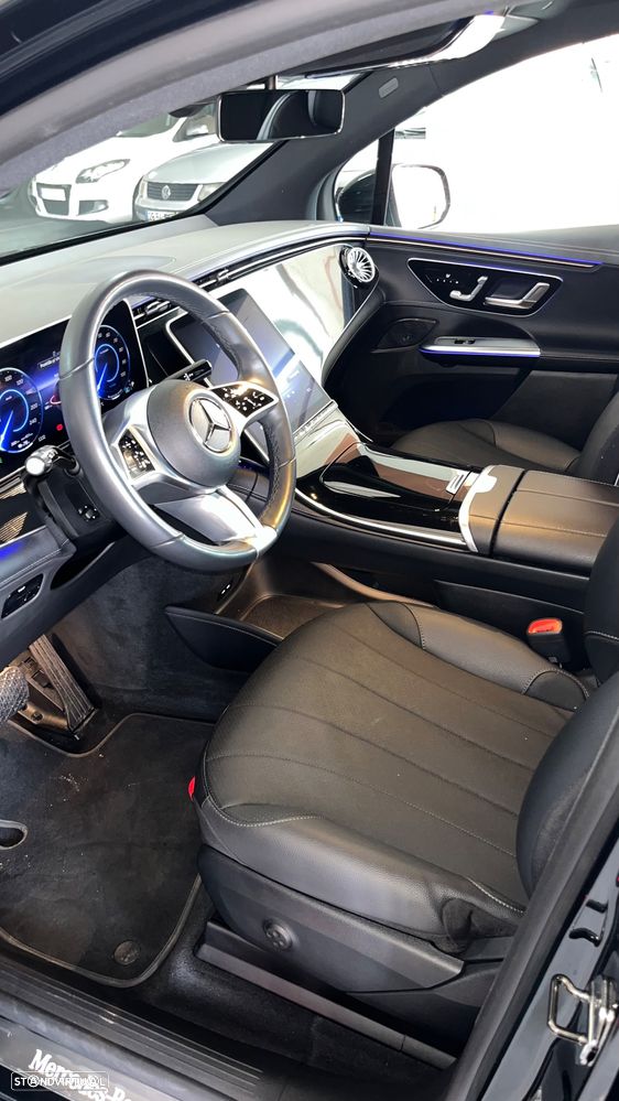 Mercedes-Benz EQE - 24