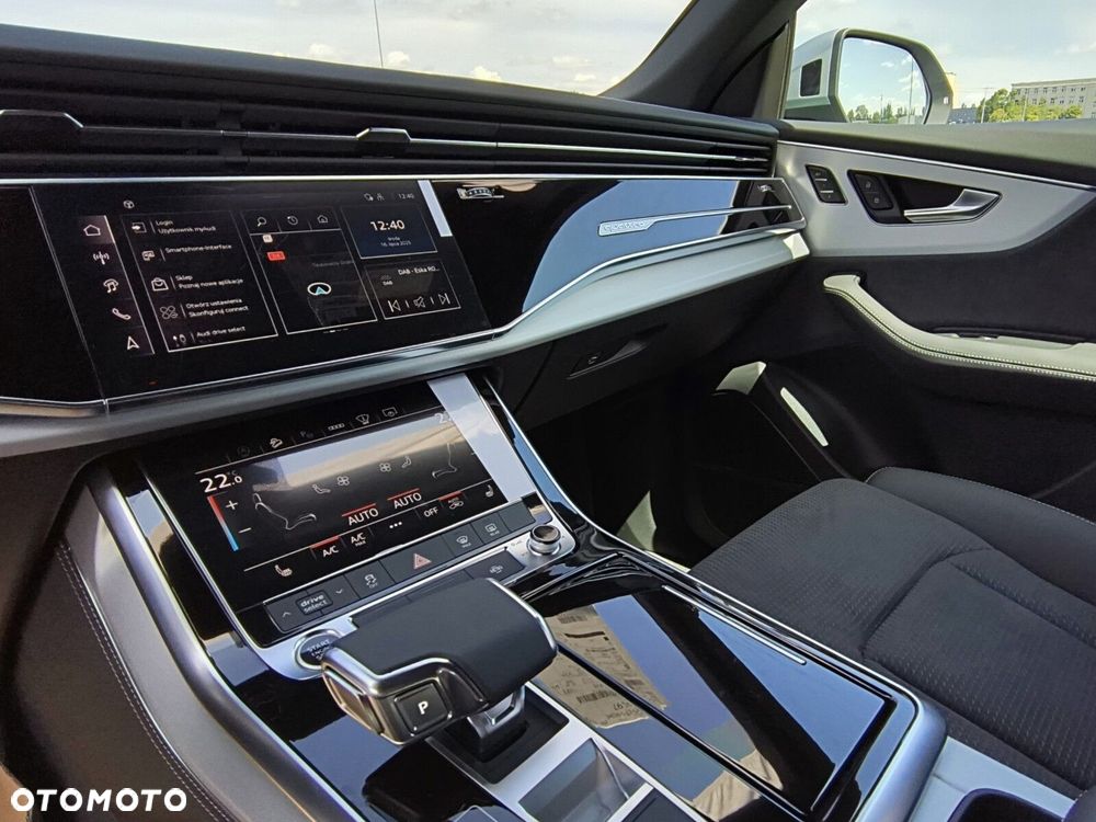 Audi Q8 - 33