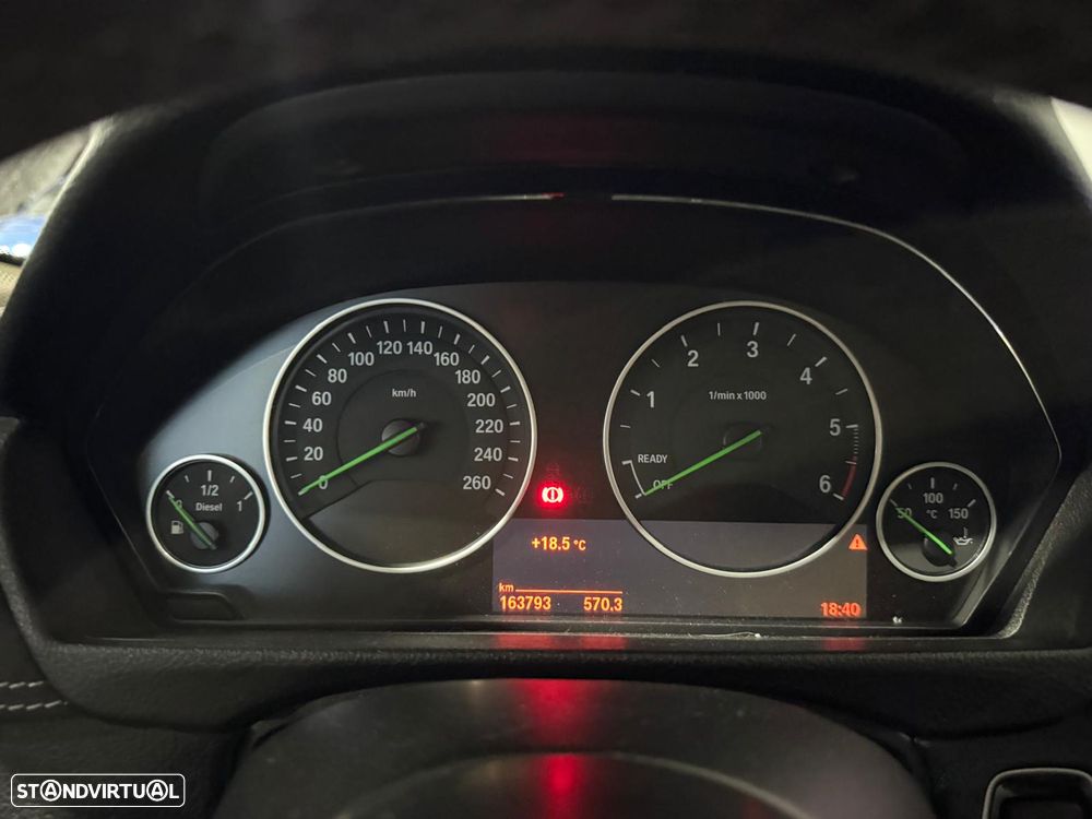 BMW 320 d Pack M Auto - 14