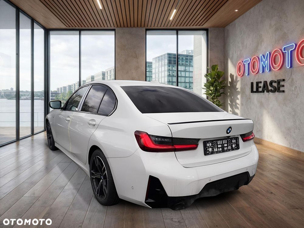 BMW Seria 3 320d xDrive mHEV M Sport sport - 7