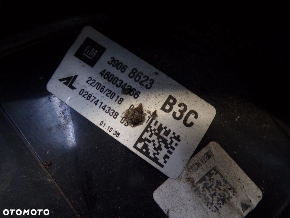 OPEL CORSA E Z40R 5D KLAPA ZDERZAK BŁOTNIK LEWY PRAWY TYŁ PAS WANNA LAMPA LEWA PRAWA BELKA OŚ ZAWIESZENIA - 10