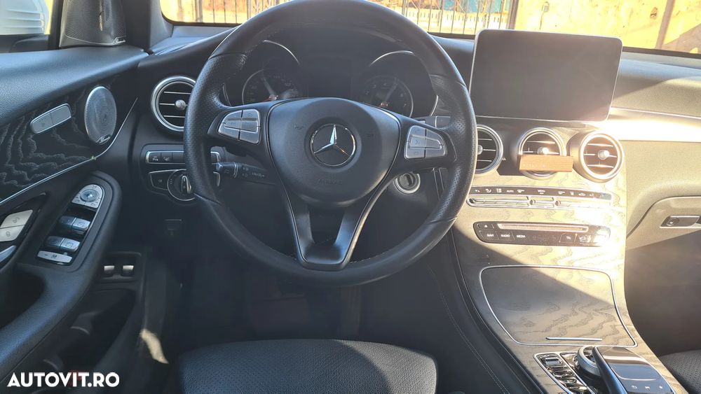 Mercedes-Benz GLC 350 e 4MATIC 7G-TRONIC - 11