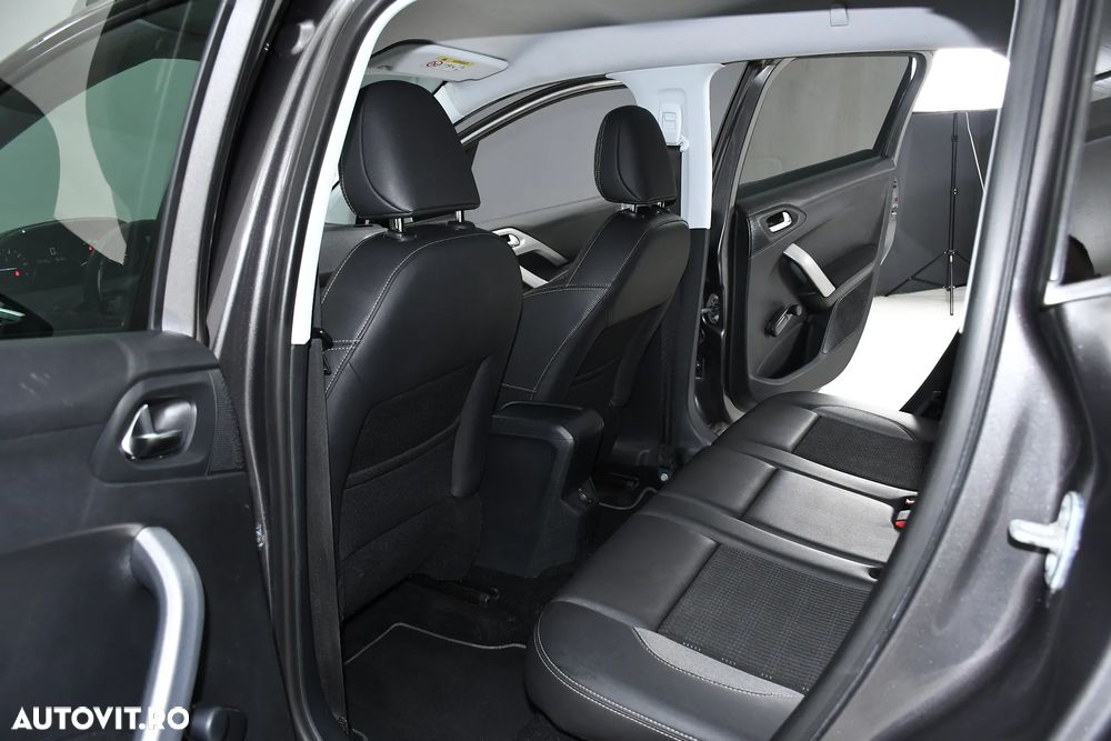 Peugeot 2008 PureTech 110 Stop&Start Crossway - 14