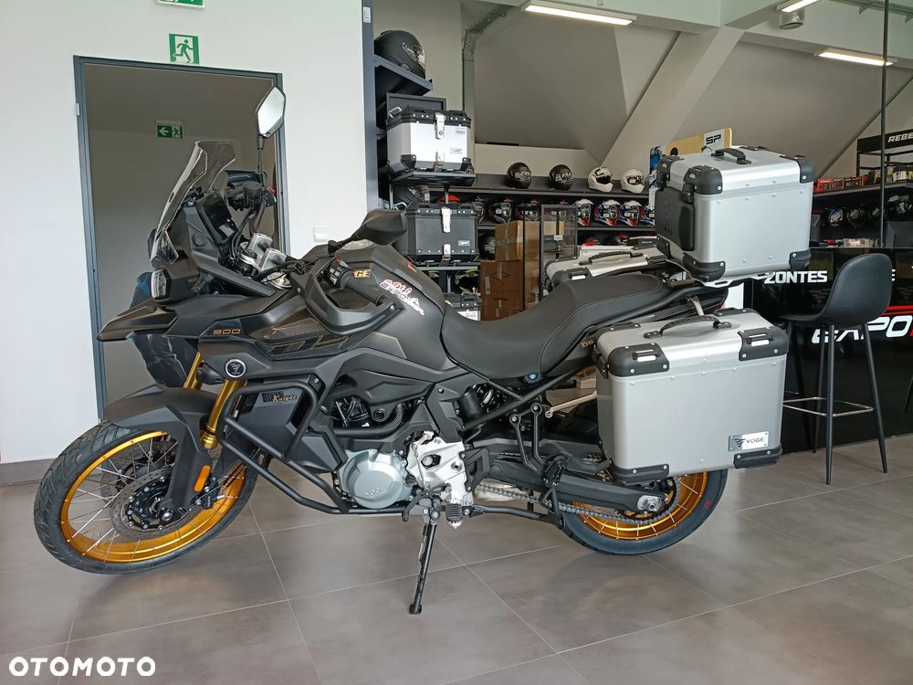 VOGE 900DSX - 1
