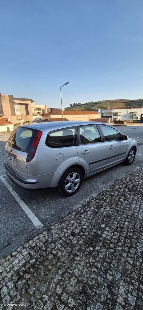 Ford Focus SW 1.6 TDCi Zetec - 9