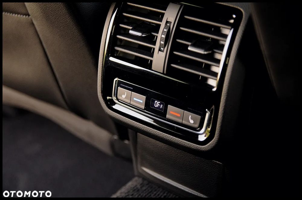 Volkswagen Arteon 2.0 TDI SCR 4Motion DSG R-Line - 8