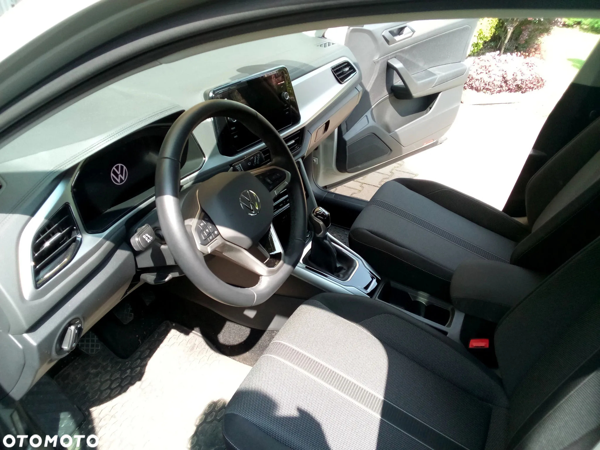Volkswagen T-Roc 1.0 TSI Life - 5