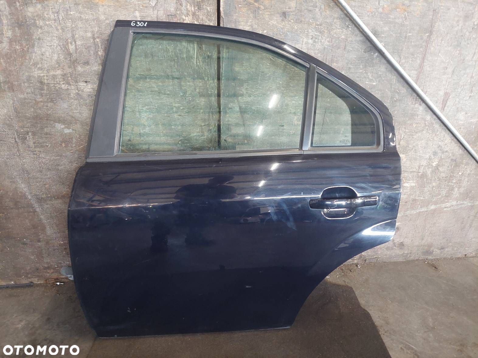 DRZWI KOMPLETNE LEWY TYŁ FORD MONDEO MK3 SEDAN V3 - 1