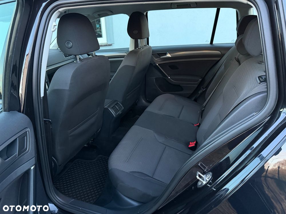 Volkswagen Golf 1.5 TSI BlueMotion ACT DSG Highline - 7