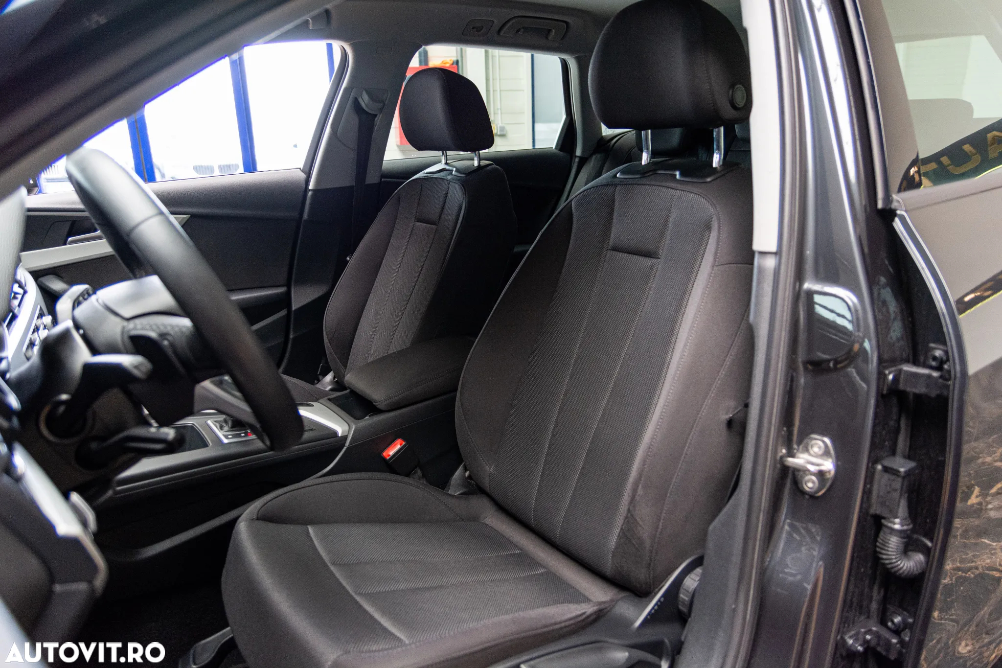 Audi A4 Avant 2.0 30 TDI S tronic MHEV Advanced - 6