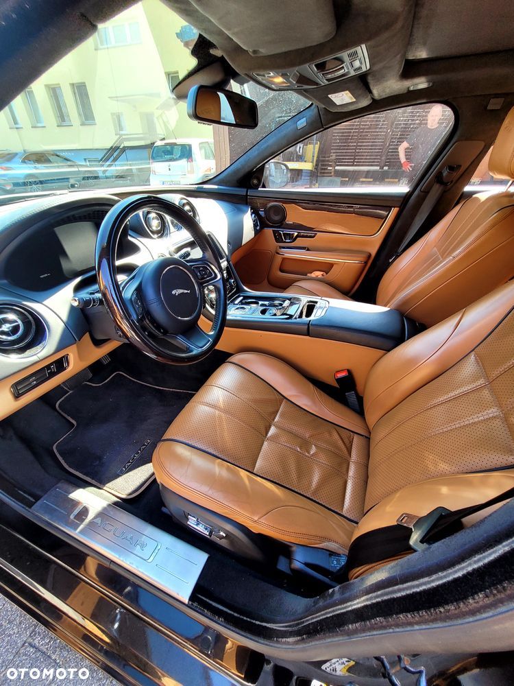 Jaguar XJ 3.0 D V6 Portfolio - 5