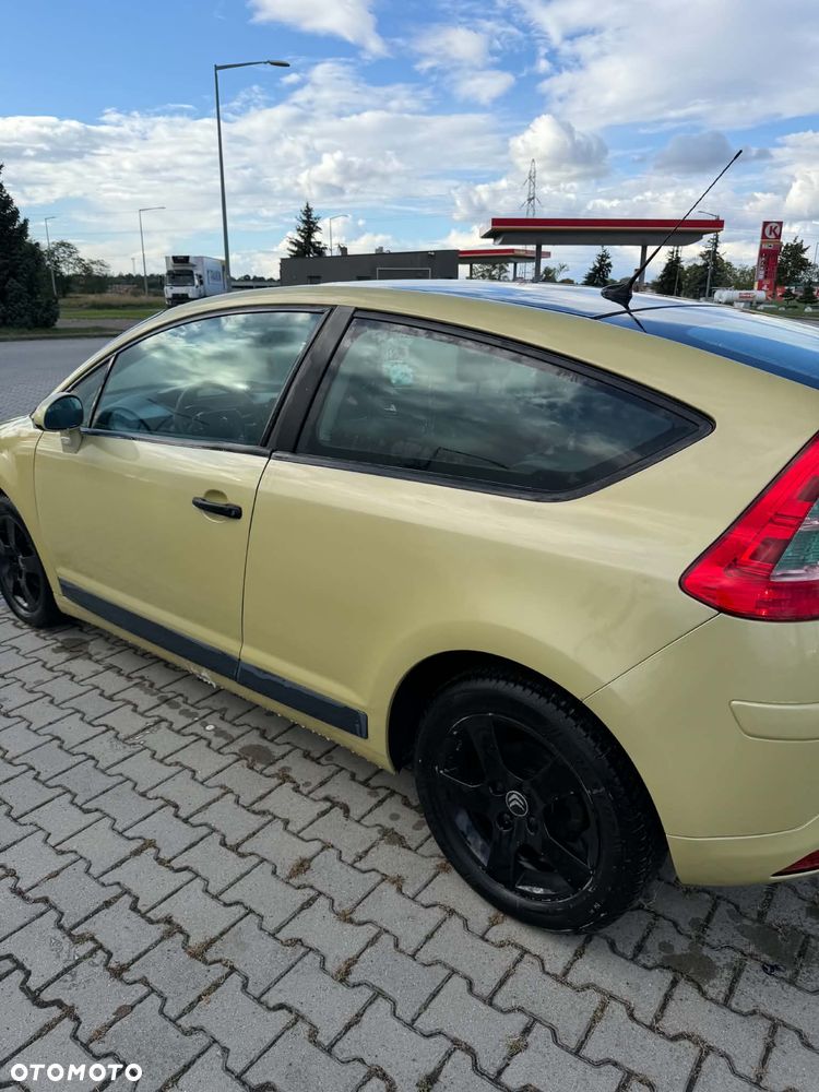 Citroen C4 2005 photo 4