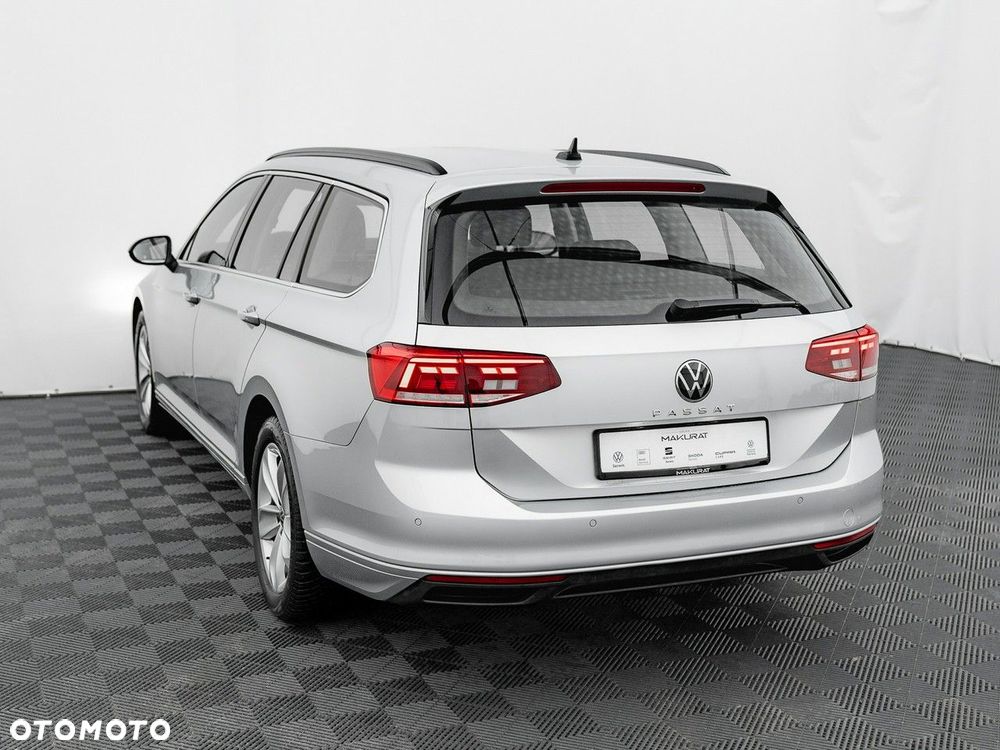 Volkswagen Passat 2.0 TSI Business DSG - 5