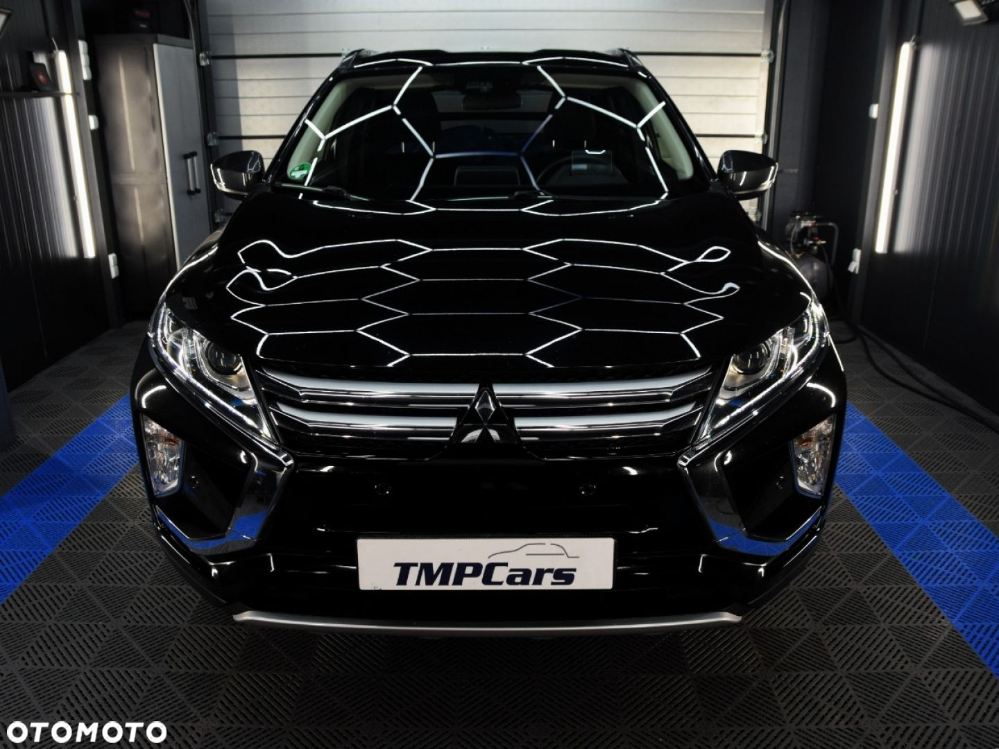 Mitsubishi Eclipse Cross - 8