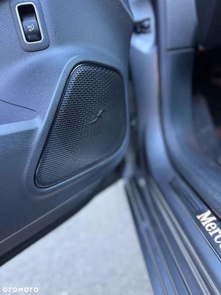 Mercedes-Benz Klasa B 180 7G-DCT - 17