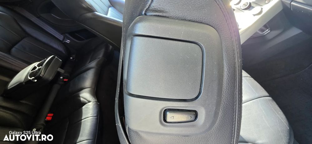 Land Rover Range Rover Evoque - 21