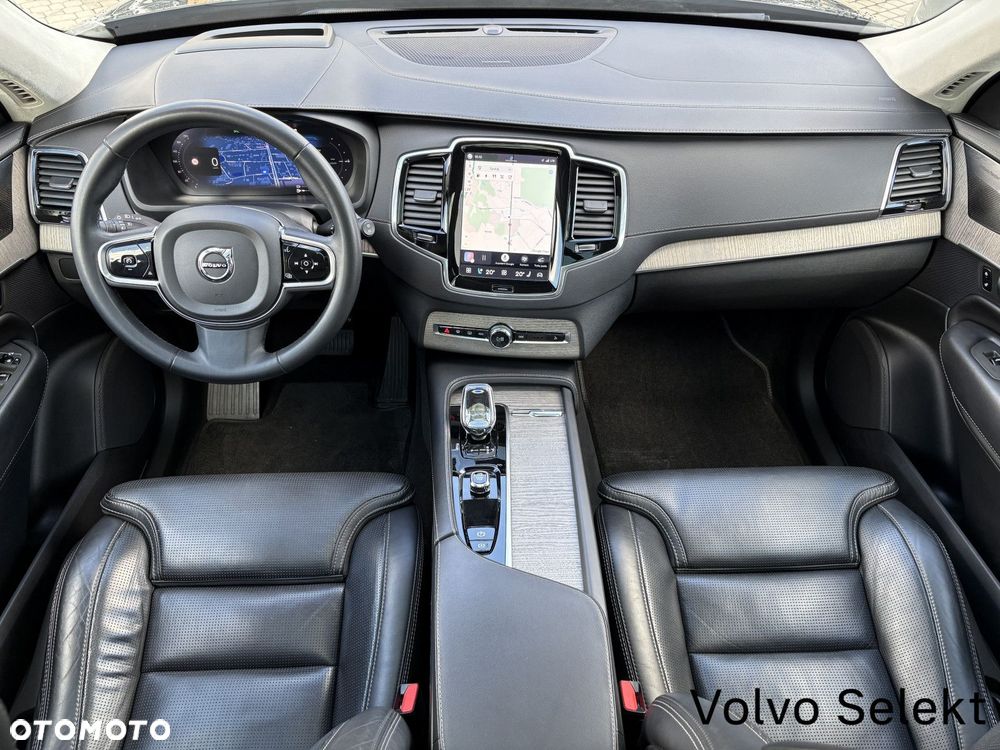 Volvo XC 90 - 24
