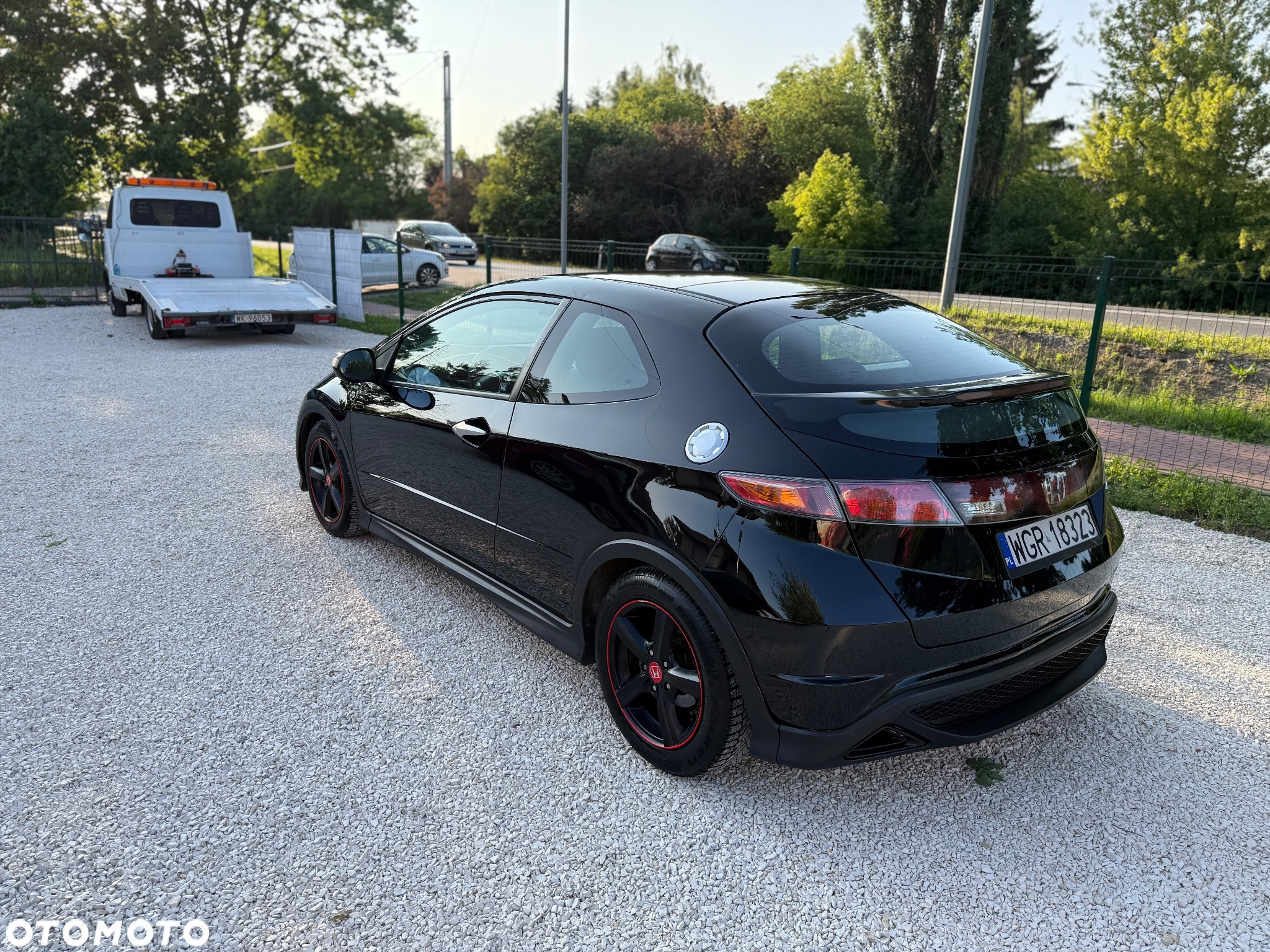 Honda Civic 1.8 LX Coupe - 6