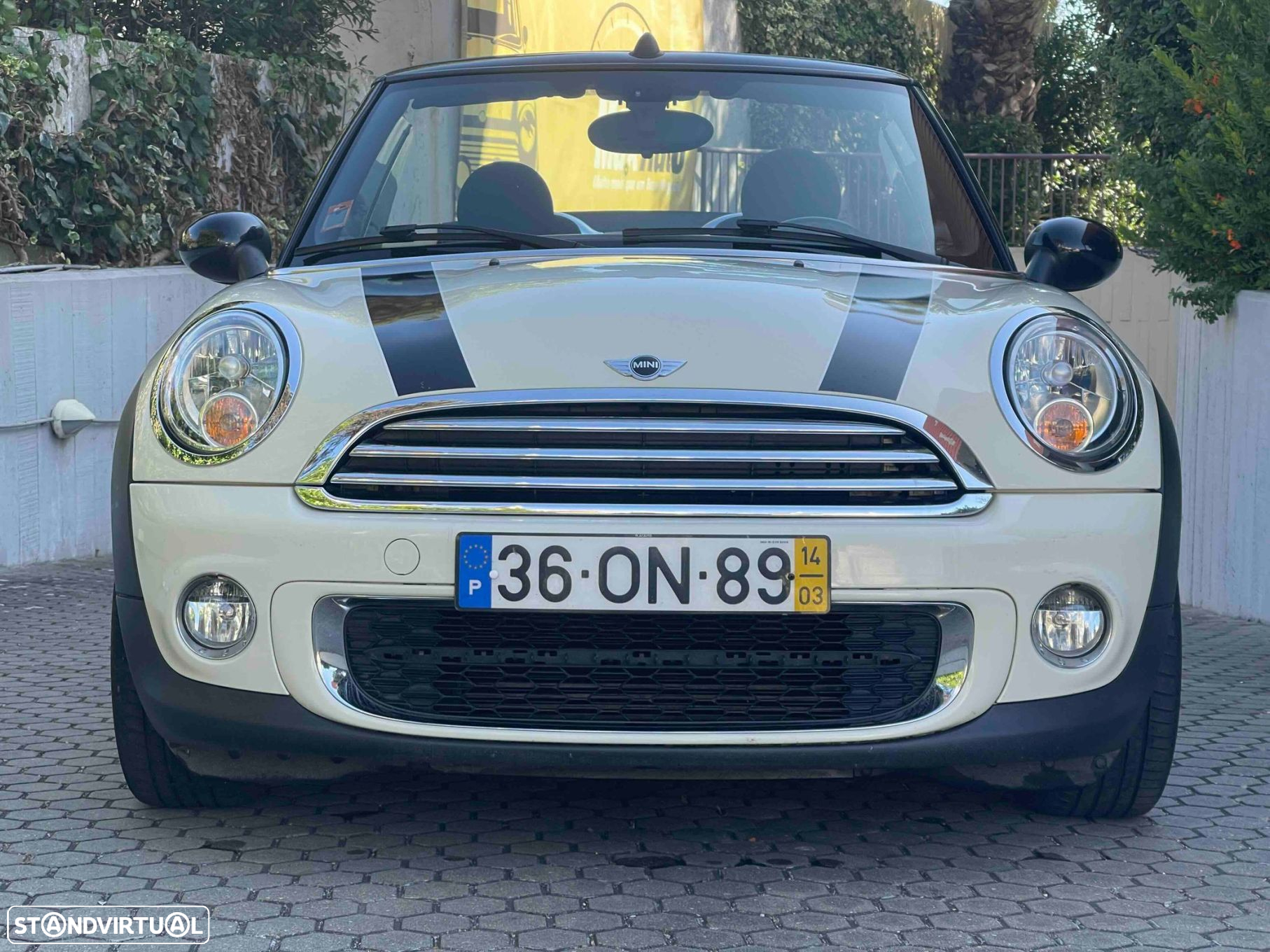 MINI Cabrio Cooper D - 14