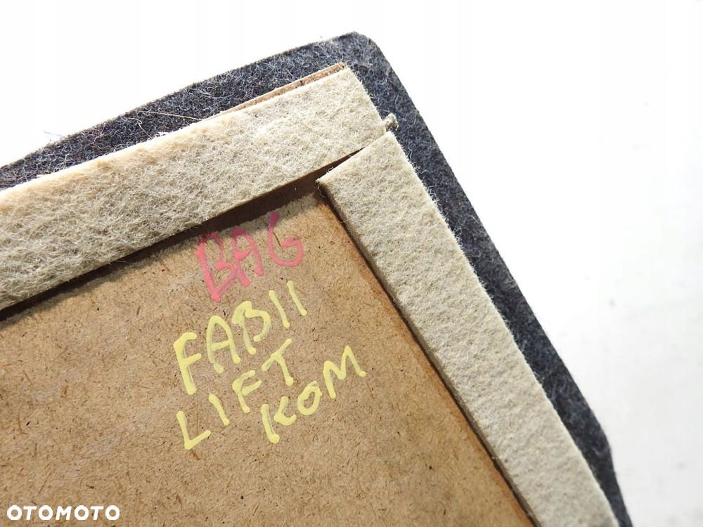 WYKŁADZINA BAGAŻNIKA SKODA FABIA II 5J9863463B - 2