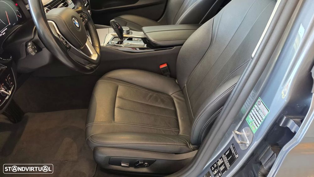 BMW 530 d xDrive Line Luxury Auto - 42