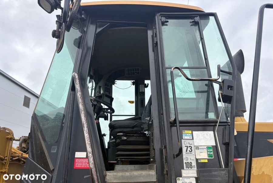 Caterpillar 962G - 5