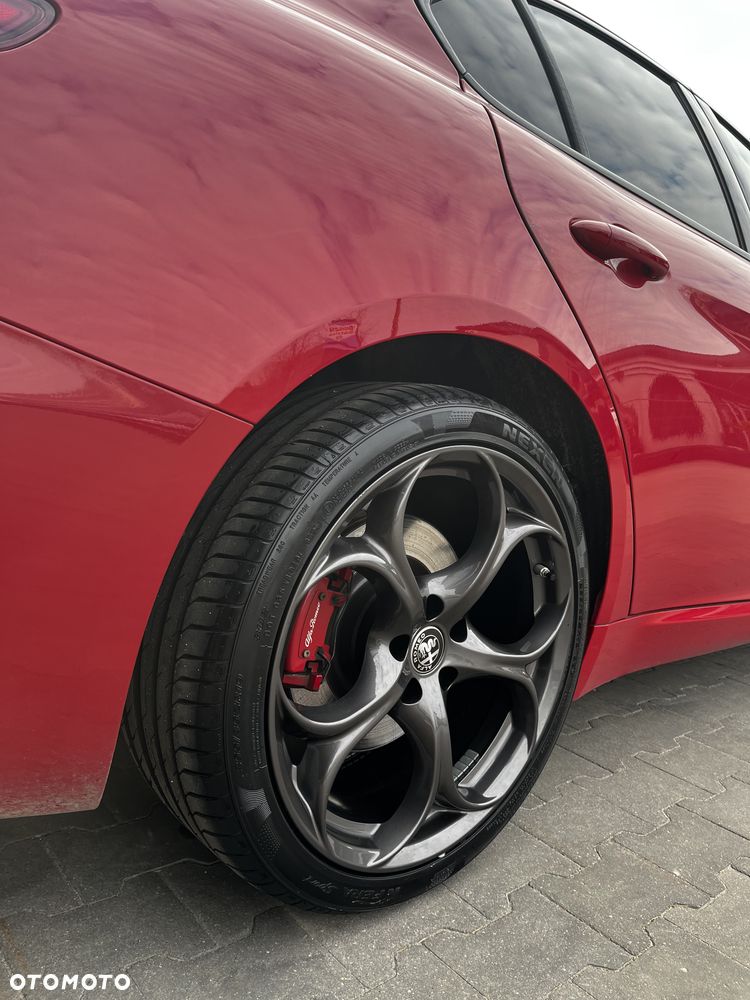 Alfa Romeo Giulia 2.0 Turbo Veloce TI Q4 - 7