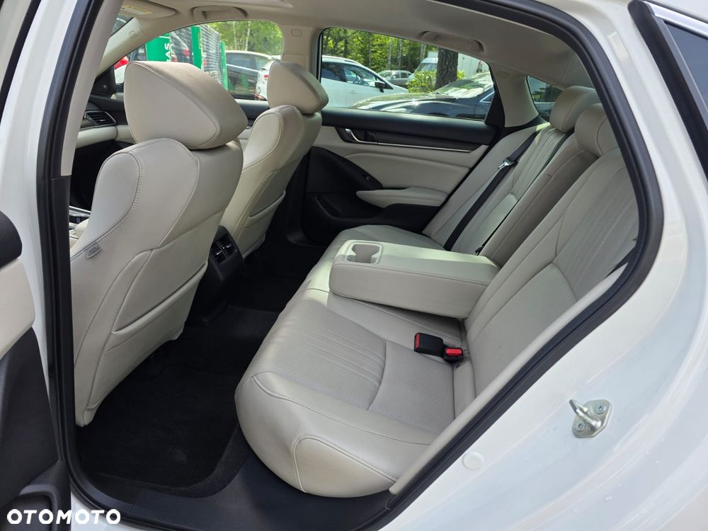 Honda Accord 2.4 S - 26