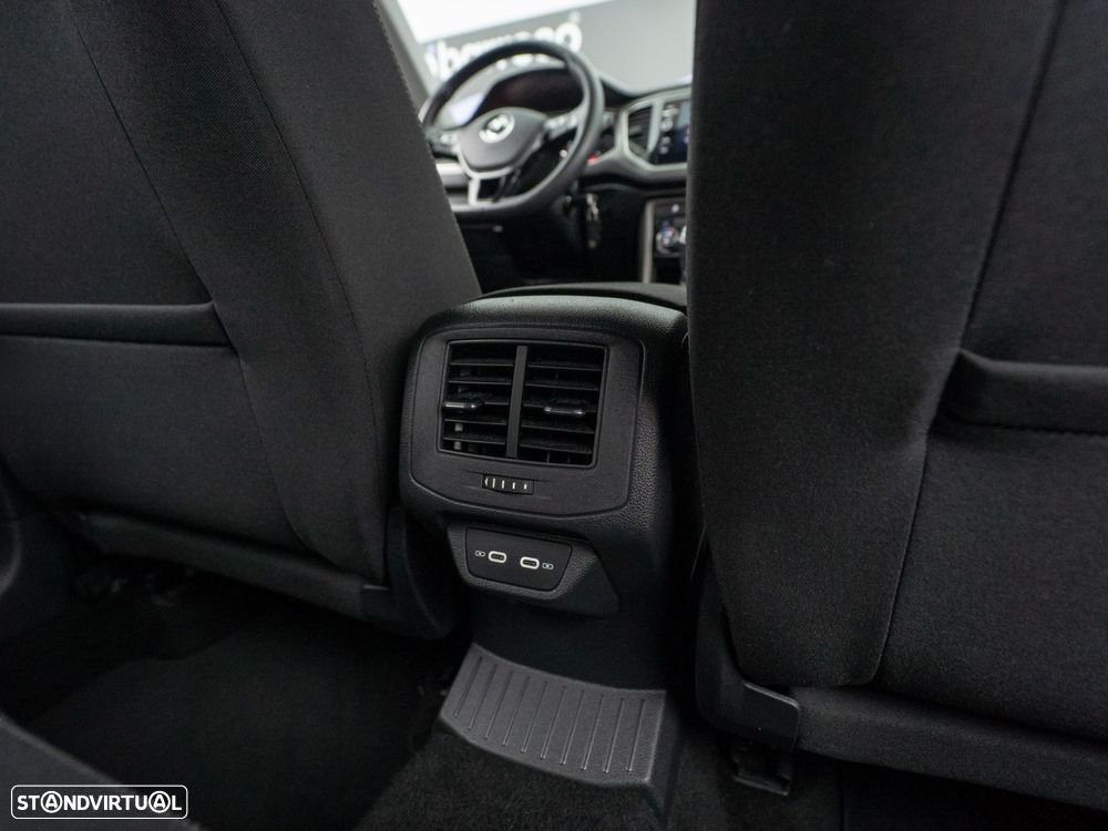 VW T-Roc 1.6 TDI Style - 37
