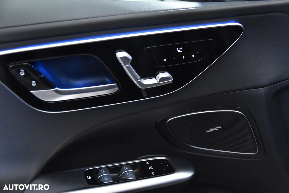 Mercedes-Benz C 300 d MHEV - 15