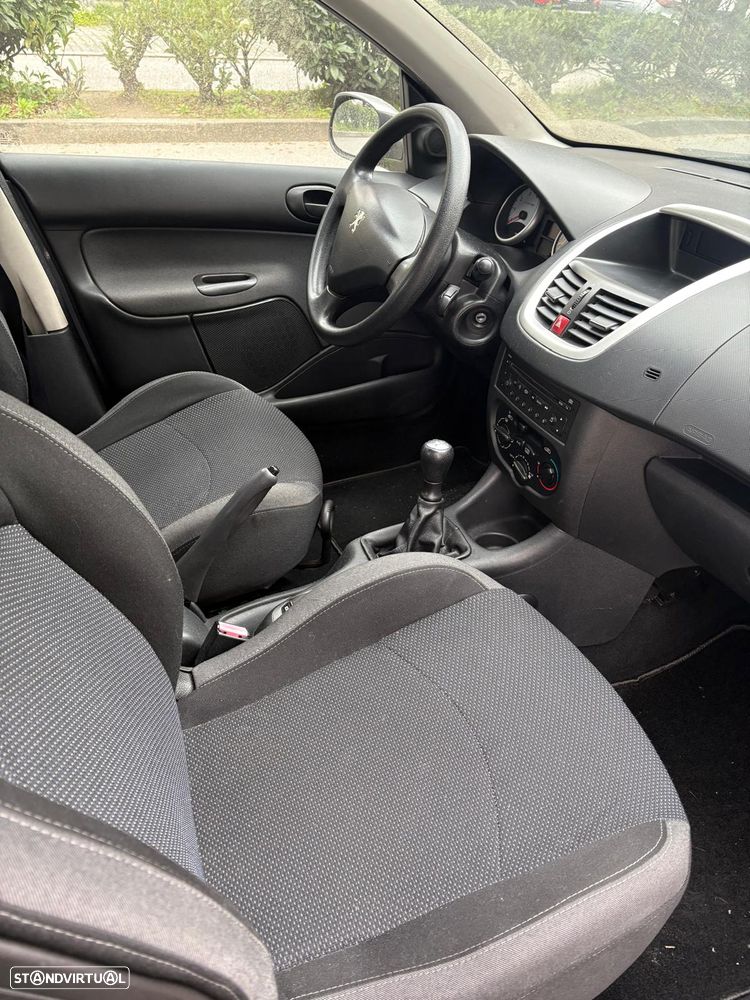 Peugeot 206+ 1.1 Urban - 5