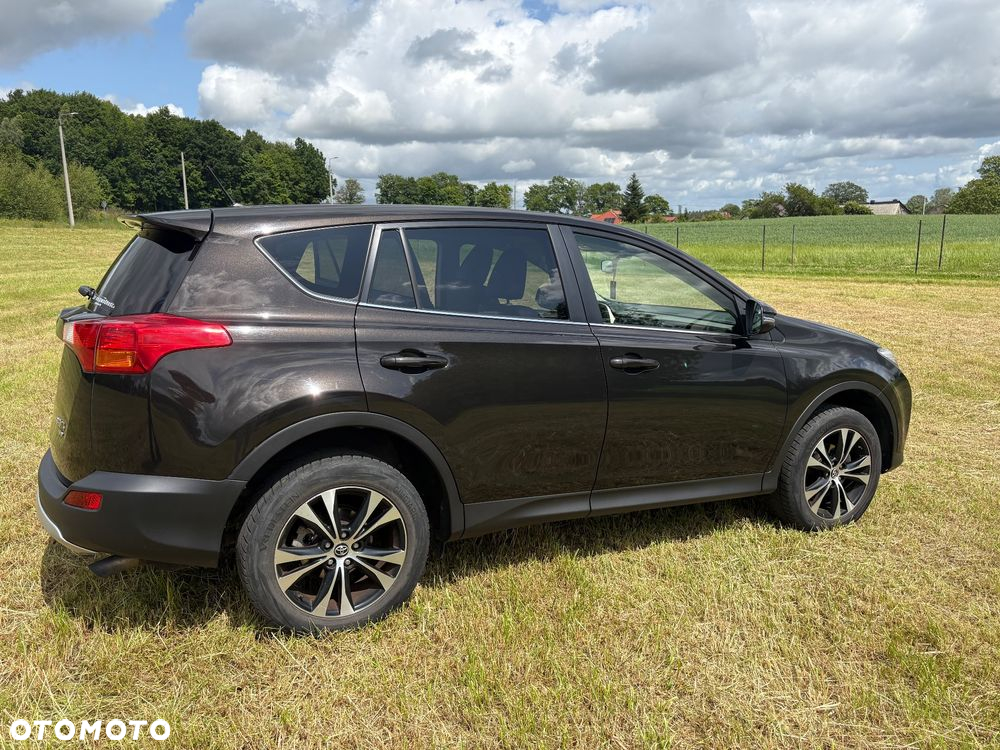Toyota RAV4 - 4
