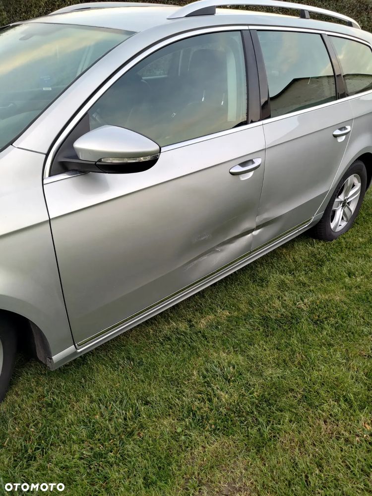 Volkswagen Passat 2.0 TDI Highline R-Style DSG - 11