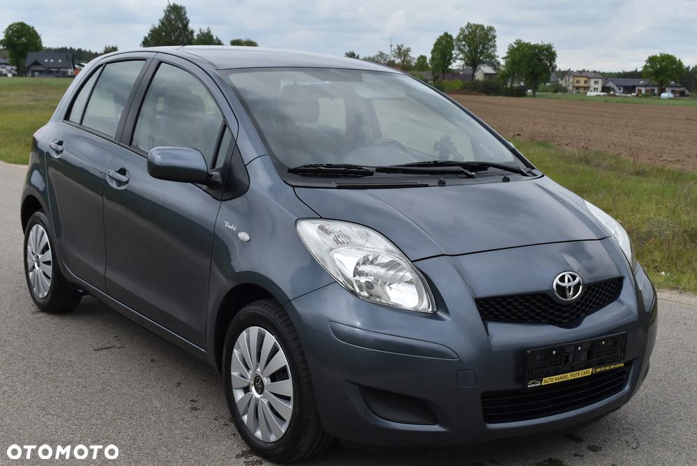 Toyota Yaris 1.33 VVT-i Life - 10
