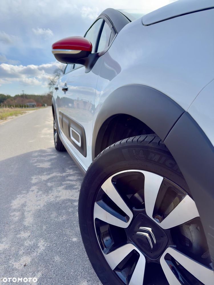 Citroën C3 1.2 PureTech Elle EAT6 - 4