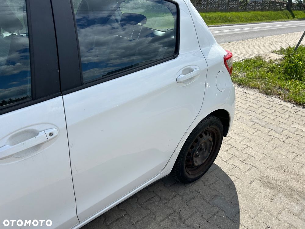 Toyota Yaris - 31