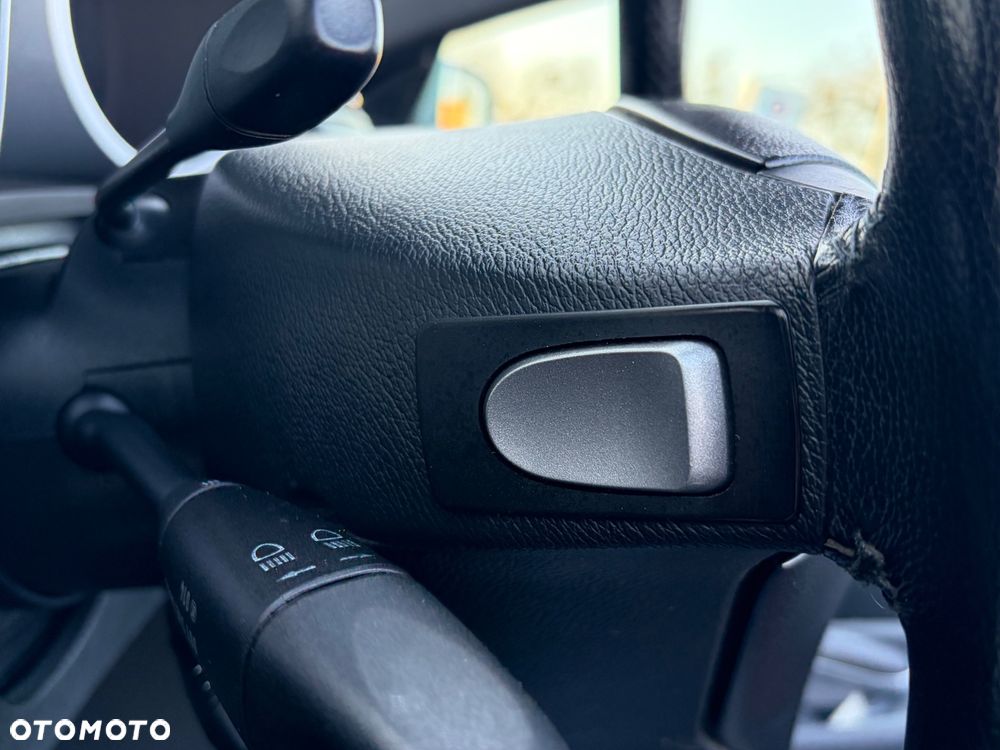 Mercedes-Benz SLK 350 7G-TRONIC - 26