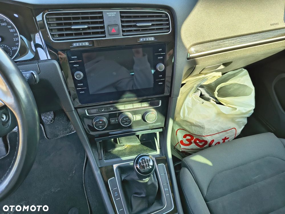 Volkswagen Golf 1.5 TSI BMT Evo Highline - 7