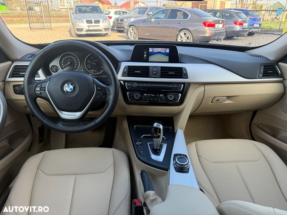 BMW Seria 3 318d Aut. Advantage - 36