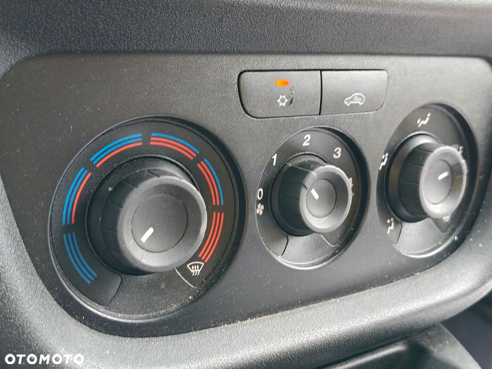 Fiat Doblo - 23