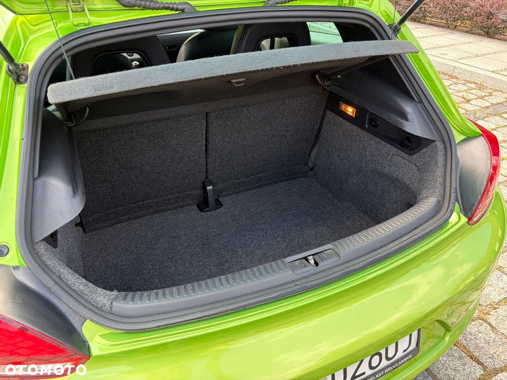 Volkswagen Scirocco - 13