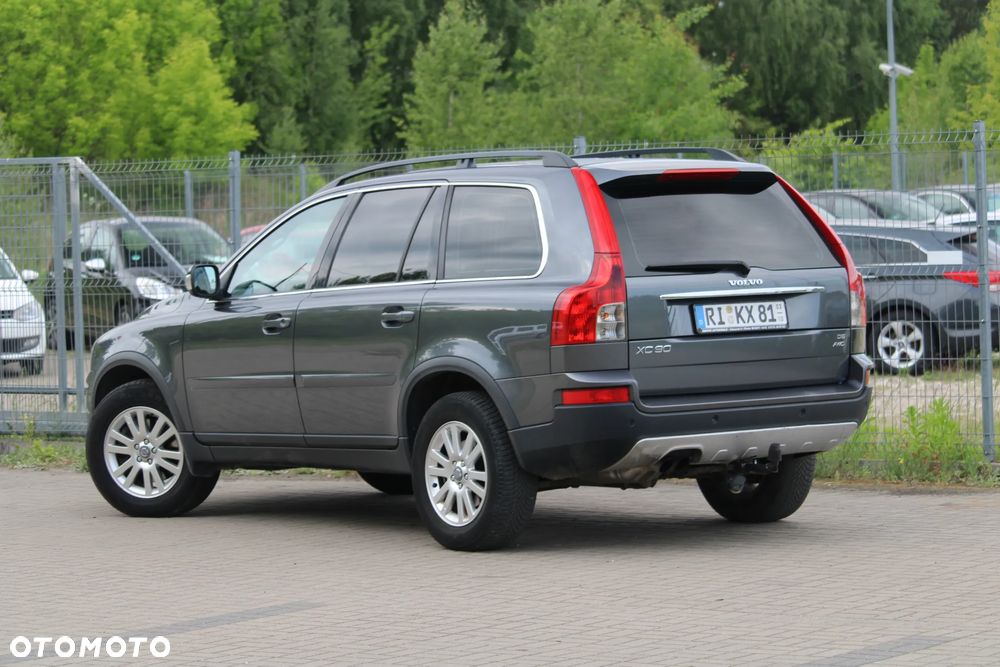 Volvo XC 90 D5 Kinetic - 11