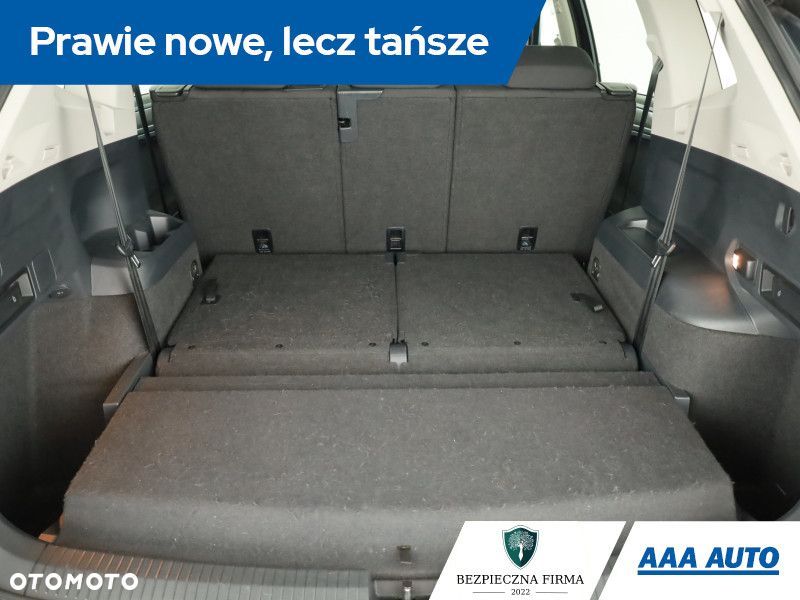 Volkswagen Tiguan Allspace - 12