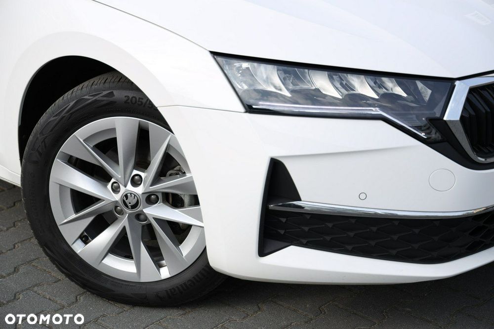 Skoda Octavia 1.5 TSI Selection - 5