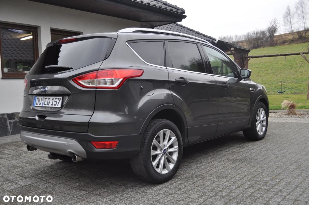 Ford Kuga 2.0 TDCi 2x4 Titanium - 15