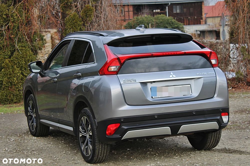 Mitsubishi Eclipse Cross - 7