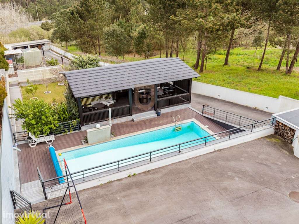 Moradia T4 com piscina aquecida e furo - Leiria - Pousos - Grande imagem: 3/26