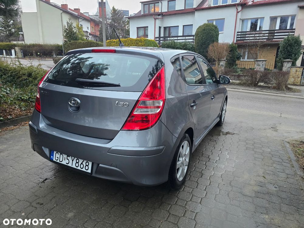 Hyundai i30 1.4 Blue Comfort - 4