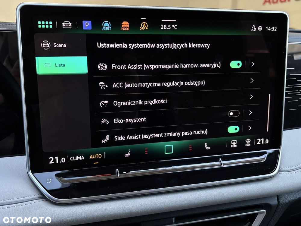 Volkswagen Tiguan - 20